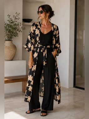 Maison Du Soir Black Gold Floral Layering Duster Open Kaftan One Size